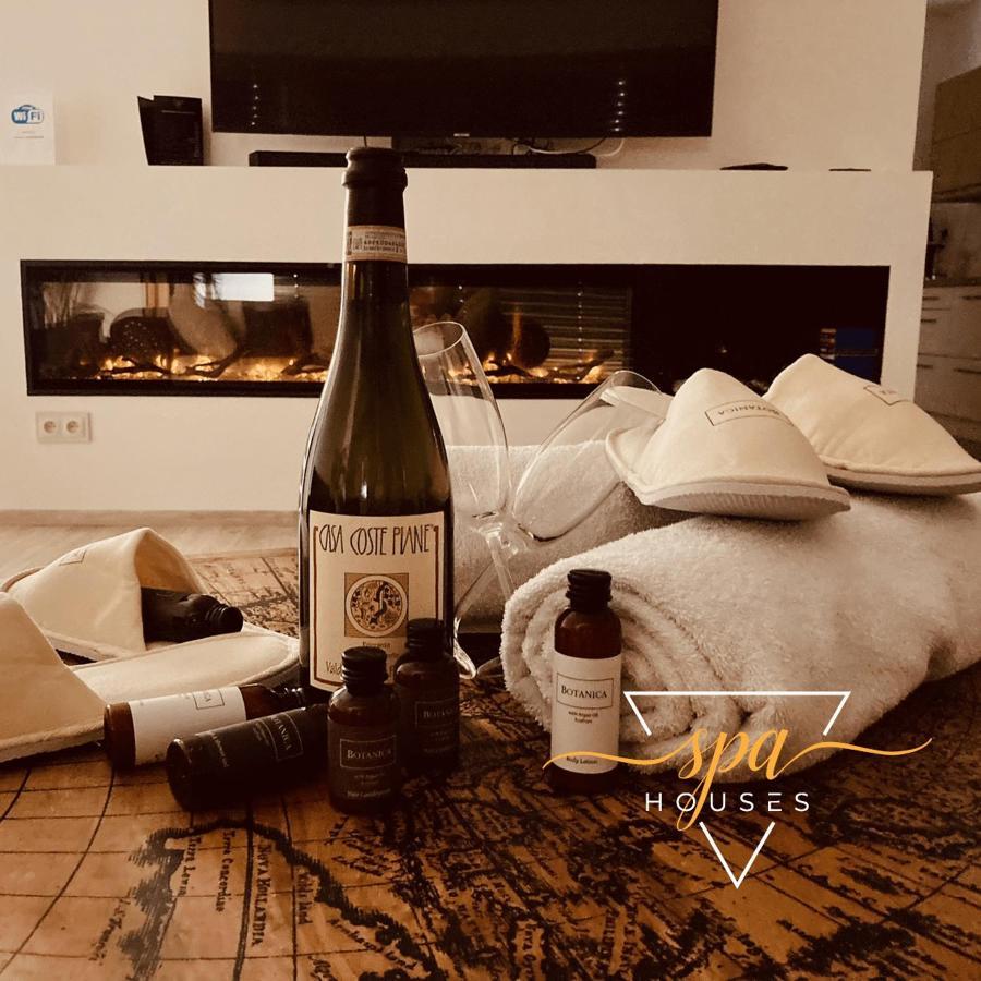 Luxury Spa Villa Kraluv Dvur Екстер'єр фото